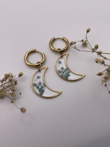 Pendientes luna con florecitas turquesa