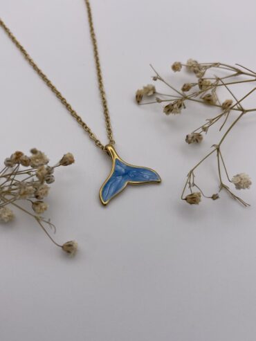 Collar cola ballena azul