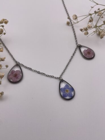 Collar 3 abalorios gota con flores lila claro y azul
